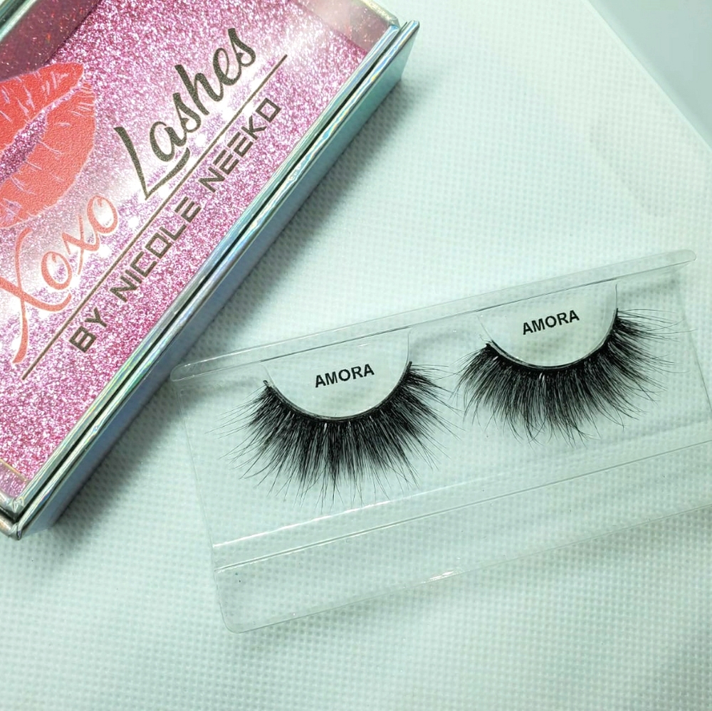 XOXO Lashes Mink eyelashes